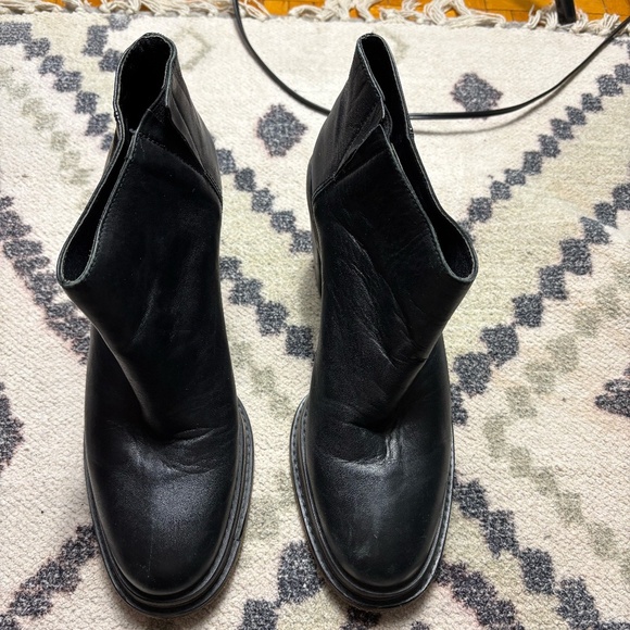Rachel Comey - Leather ankle stacked heel booties - Picture 9 of 10